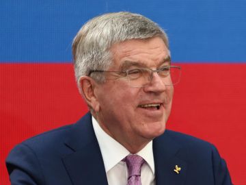 Thomas Bach, presidente del COI, en la ceremonia de invitación a los JJOO de París 2024.