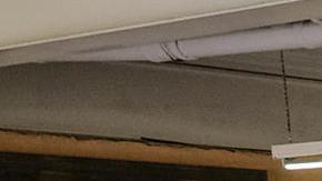 En el refugio ofrecen tres comidas diarias por persona, cuentan también con acceso a una cama, baño con regadera y otros servicios que generan gasto.