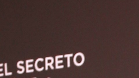 La costarricense Verónica Bastos es una de las conductoras de 'La Mesa Caliente'.