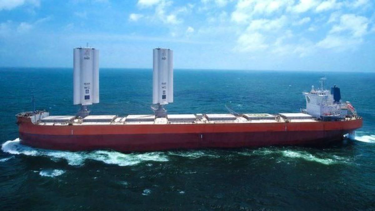 How the innovative cargo ship with giant sails works to sail with wind energy – The NY Journal