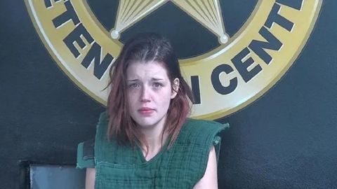 La madre fue interrogada por la policía y detenida el domingo en la noche.