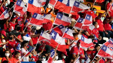 Eliminatorias al Mundial 2026: Hasta $150 tendrán que pagar los chilenos que quiera apoyar a su selección contra Uruguay