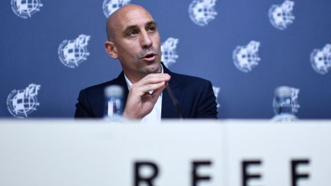 Luis Rubiales reveló a su círculo más cercano que renunciará este viernes como presidente de la Federación Española de Fútbol