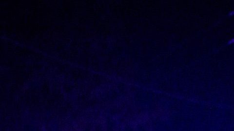 Los agentes no saben que condujo al apuñalamiento y se negaron a dar detalles sobre lo sucedido.