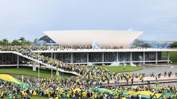TOPSHOT-BRAZIL-POLITICS-BOLSONARO-SUPPORTERS-DEMONSTRATION