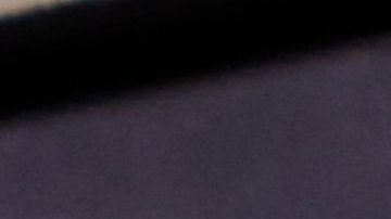 Sam Asghari está disfrutando de todos los beneficios de un edificio de lujo.