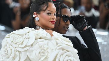 Rihanna y A$AP Rocky en la Met Gala 2023.