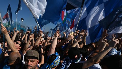 Vincenzo La Porta fue fotografiado celebrando el campeonato del Napoli.