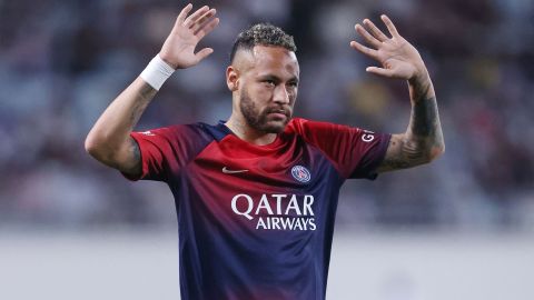 Neymar Jr. durante un amistoso de pretemporada ante el Al-Nassr.