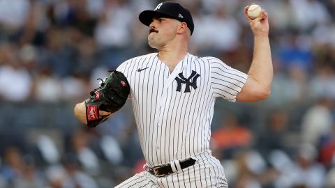 Carlos Rodón durante una apertura ante New York Mets.