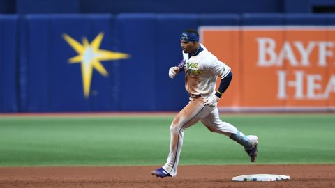 Wander Franco durante un encuentro entre los Tampa Bay Rays y los Cleveland Guardians.