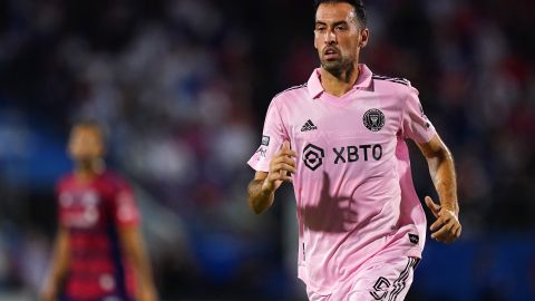 Sergio Busquets durante los octavos de final de la Leagues Cup ante FC Dallas.