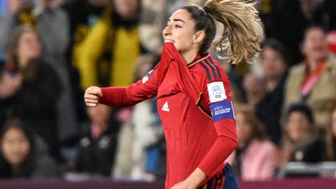 Olga Carmona celebra su gol ante Inglaterra.