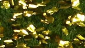 Jennifer Hermoso posa con la Copa del Mundo frente a los camarógrafos.