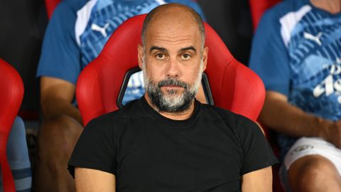 Guardiola operado de emergencia en Barcelona por "un fuerte dolor de espalda" se perderá varios partidos del Manchester City