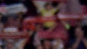 Cadiz salió al campo con pancarta "Todos somos Jenni" y Sevilla con camiseta "Se acabó" para mostrar su apoyo a Jenni Hermoso