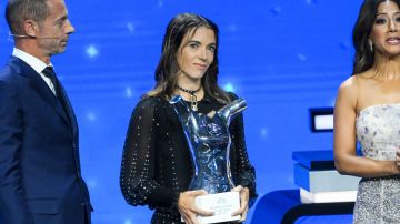 “No podemos permitir el abuso de poder en una relación laboral”: Aitana Bonmatí lanzó durísimo mensaje hacia Rubiales en la gala UEFA