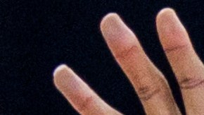 Brandon Igram (I) contra Finn Delany (D)