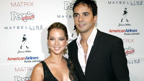 El cantante Luis Fonsi junto a Adamari López.