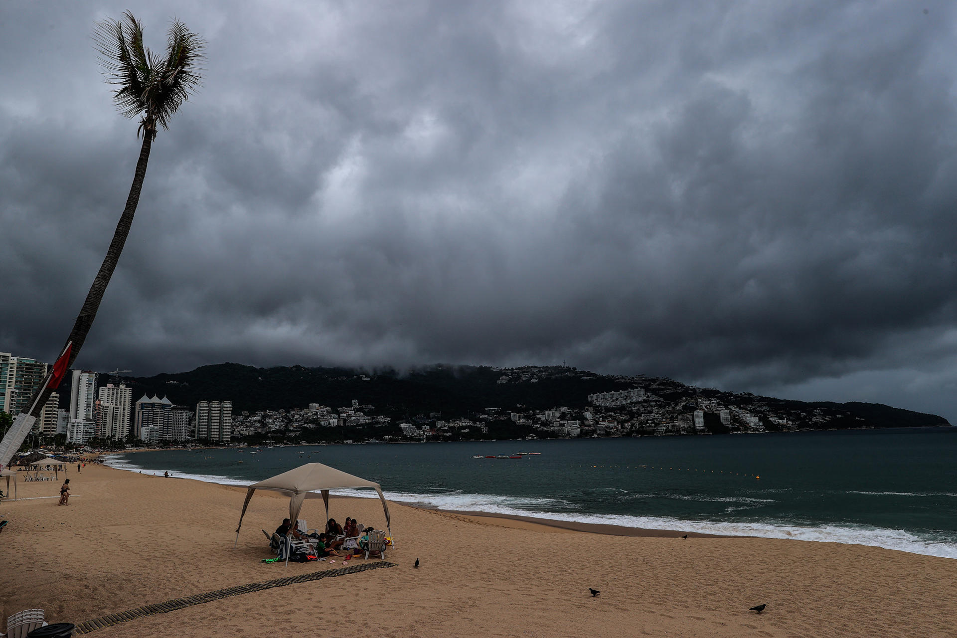 NOAA advierte que temporada de huracanes en el Atlántico de este 2023 será  por encima de lo normal - El Diario NY