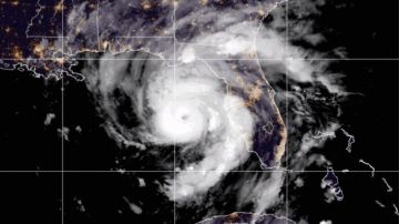 Imagen satelital del huracán Idalia.