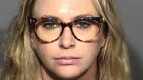 Kaitlin Glover, maestra acusada en Las Vegas