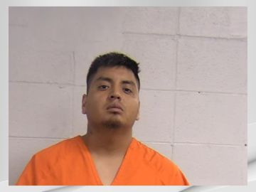 Un juez fijó la fianza de Felipe Jesús Santos-Florencia en $500,000 dólares en efectivo.