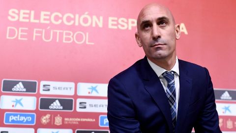 La situación empeora para Luis Rubiales: FIFA evalúa inhabilitarlo por 15 años, según reportes