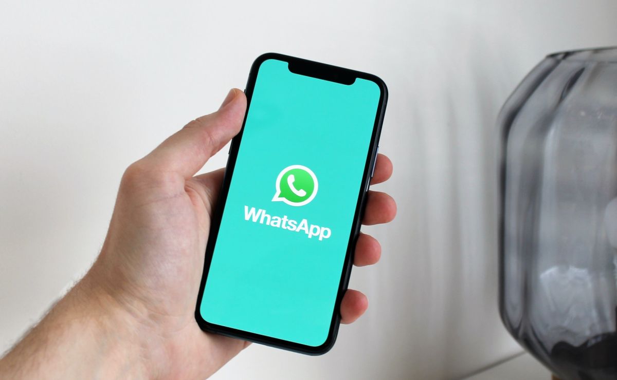 WhatsApp’s ‘ultra dark’ mode: how to activate it