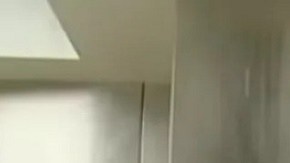 Las autoridades dijeron que no se hallaron pruebas de que la muerte de Campbell fuera sospechosa, y no se observaron signos de trauma en su cuerpo.