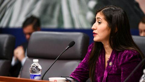 La senadora estatal Jessica Ramos.