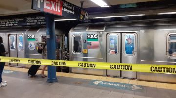 Señal de alerta en el Metro de Nueva York.
