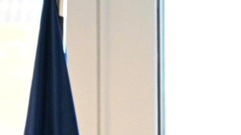 Gianni Infantino (L) y Pedro Sánchez (R) durante una conferencia en Nueva York.