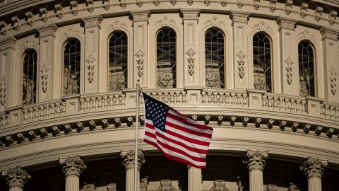 Congreso de Estados Unidos aprobó mantener el funcionamiento del Gobierno durante 45 días