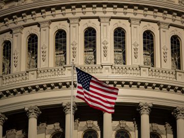 Congreso de Estados Unidos aprobó mantener el funcionamiento del Gobierno durante 45 días