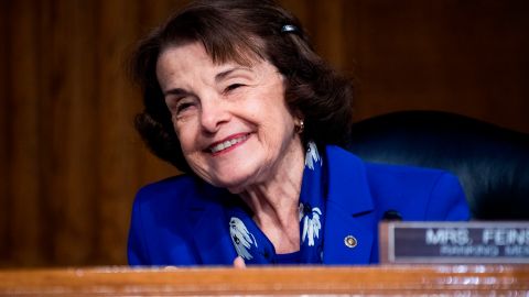 La senadora Dianne Feinstein enfrentó varios problemas de salud el último año.