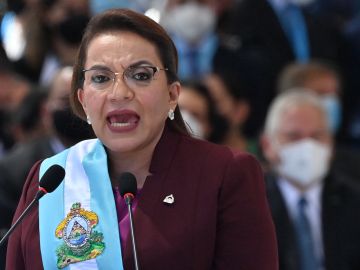 HONDURAS-POLITICS-INAUGURATION