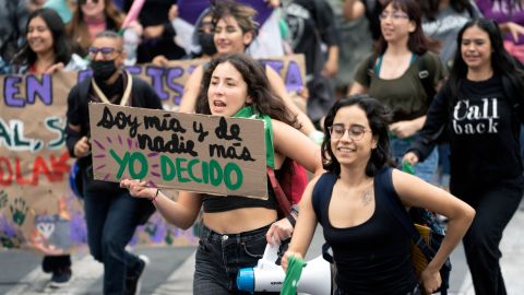 El aborto ha sido despenalizado a nivel federal en México