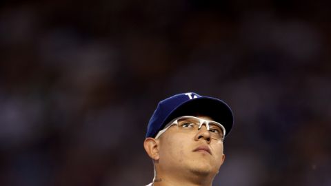 Mexicano Julio Urías se queda sin camerino en Dodger Stadium por "decisión organizacional"