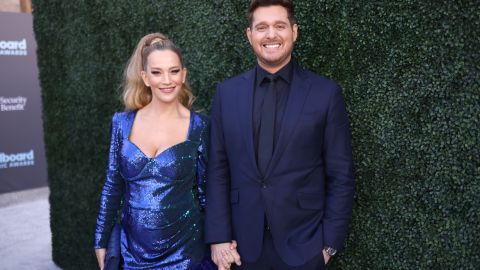 Luisana Lopilato y Michael Bublé en los Billboard 2022.