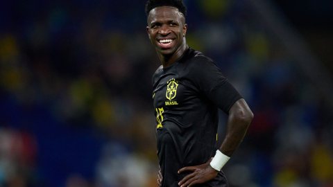 Vinícius Jr. durante un amistoso internacional frente a Guinea.