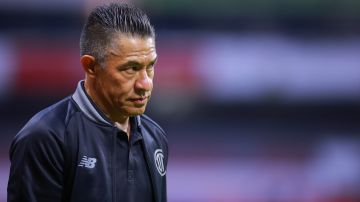 El entrenador mexicano se mostró enfocado en seguir dirigiendo a los Diablos Rojos.