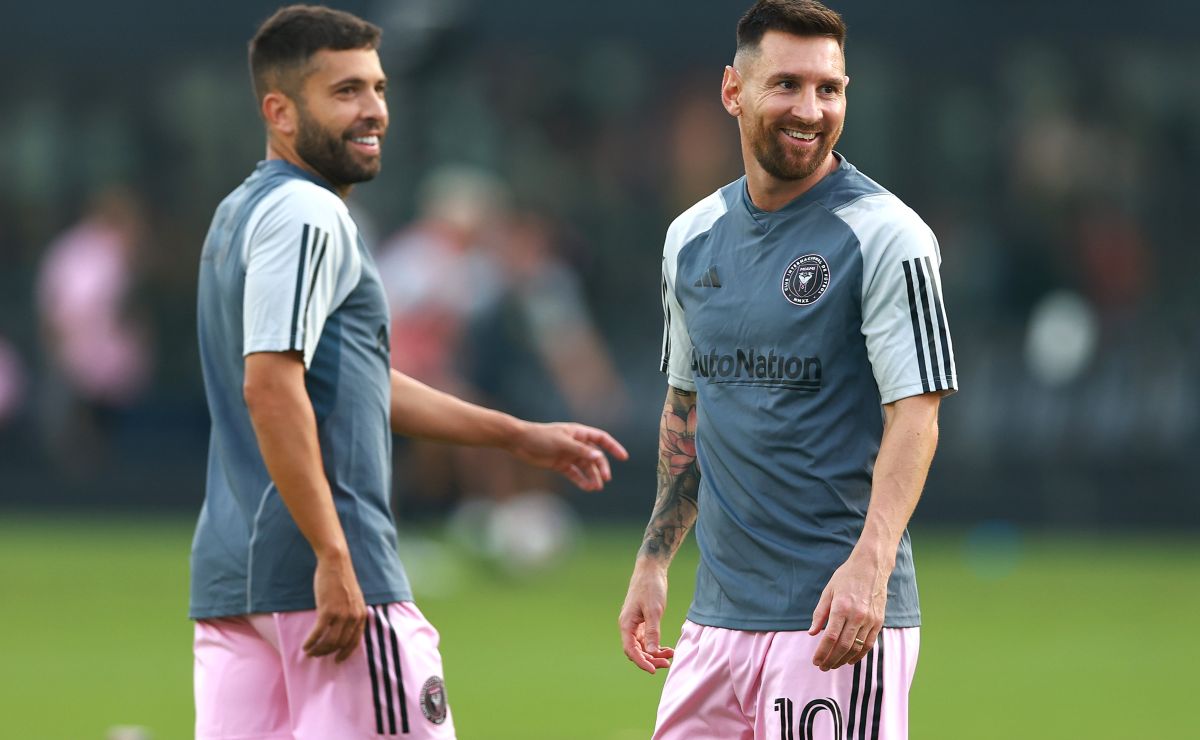 Tata Martino explains Inter Miami’s absences of Lionel Messi and Jordi Alba: ‘If they play today, they’re taking a risk’