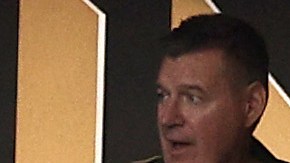 El príncipe Harry (I) disfruta del juego entre el Inter Miami y Los Angeles FC.