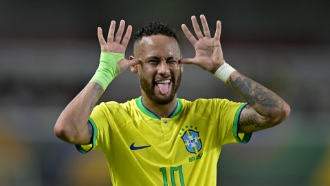 En Perú apelan a los conjuros de chamanes para neutralizar a Neymar