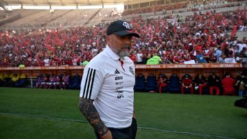 El entrenador argentino aseguró que no abandonará al Flamengo a pesar de sus resultados.