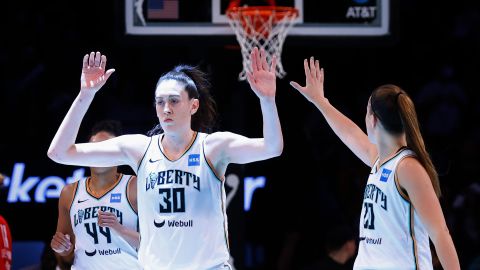 New York Liberty derrotó en infartante partido a Washington Mystics y se metió en las semifinales de los playoffs de la WNBA