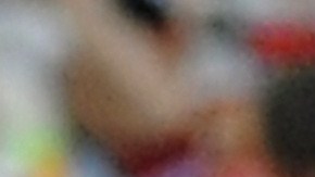 Cristiano Ronaldo (L) y Javier "Chicharito" Hernández (R) comparten durante un encuentro con el Real Madrid.