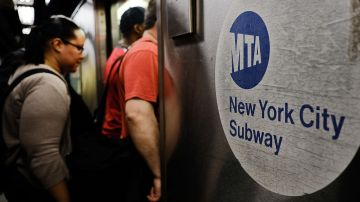 MTA abrió un procedimiento disciplinario contra los dos empleados.