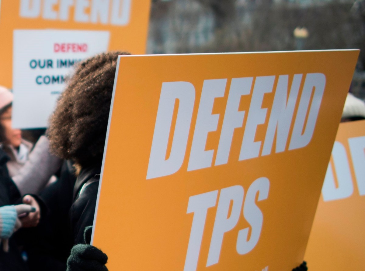 EE.UU. renueva permiso de trabajo para inmigrantes con TPS de El Salvador, Honduras y Nicaragua